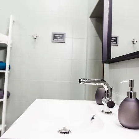 Apartman Terasli Genis Daire Bodrum