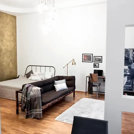 Terasli Genis Daire Apartman Bodrum
